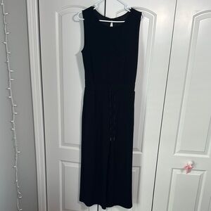 Elegant Black Sleeveless Dress